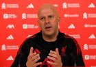 ARNE SLOT TEGASKAN TAK AKAN TINGGALKAN LIVERPOOL MESKI DITERPA KRITIK FANS