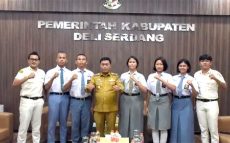 WAKIL BUPATI DELI SERDANG LEPAS EMPAT SISWA IKUTI SELEKSI PASKIBRAKA SUMUT 2026