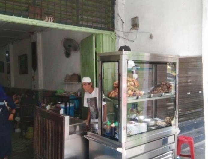 REKOMENDASI TEMPAT MAKAN ENAK DI MEDAN