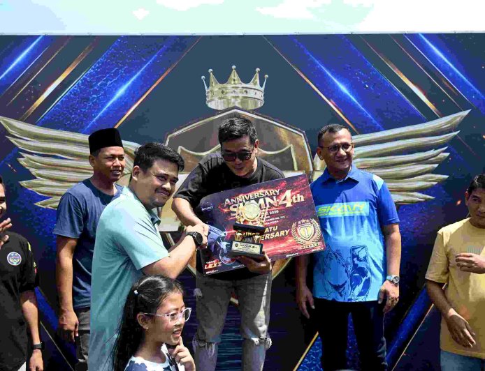 BUKA KONTES BURUNG BERKICAU, BOBBY NASUTION DORONG SUMUT JADI PUSAT KICAU MANIA NASIONAL