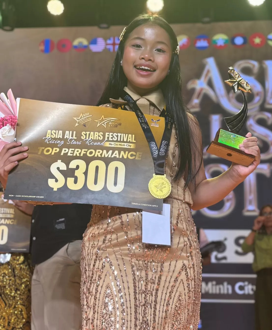 BORU SITORUS RAIH GOLD MEDAL DAN TOP PERFORMANCE DI VIETNAM