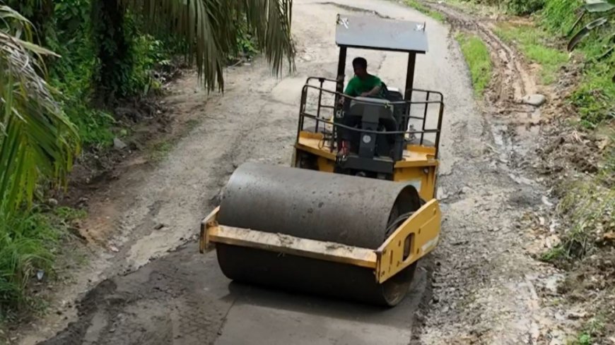 GUBSU BOBBY NASUTION KOMIT, JALAN PALUTA-TAPSEL VIA SIPIONGOT MULAI DIPERBAIKI