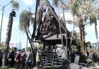 Rico Waas Pastikan Perbaikan  Replika Rumah Adat Batak Tugu Sisingamangaraja Segera Dilakukan