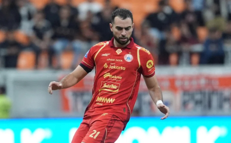 JORDI AMAT BANGGA DENGAN PERJUANGAN PERSIJA