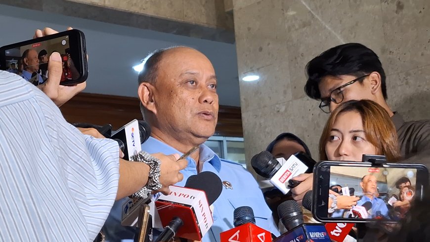 PRABOWO ROMBAK PIMPINAN BGN: DADAN HINDAYANA DICOPOT, NANIK S DAEYANG RESMI MENJABAT