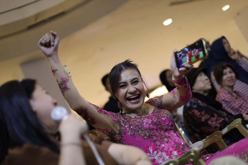 Dulu Saksikan dari Tribun, Kini Herna Pardede Kagum pada Transformasi Nova Arianto di Timnas Indonesia