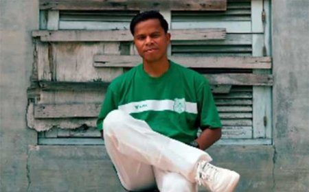 Dulu Gak Jadi,  Sekarang Resmi! Manahati Lestusen Akhirnya Mendarat di PSMS Medan