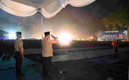 Bobby Nasution Bermalam Bersama Ribuan Pramuka, Api Unggun Kobarkan Semangat Jamdasu XI