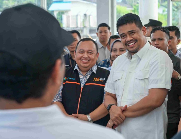 Gubernur Bobby Nasution Siapkan Gudang Logistik di Nias untuk Jaga Pasokan Saat Cuaca Buruk