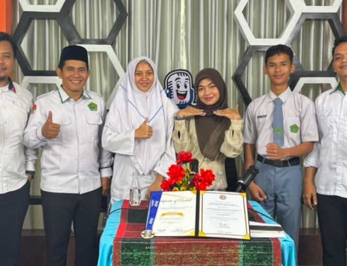 Siswa MTsN 3 Medan Jadi Narasumber RRI Usai Torehkan Prestasi Taekwondo Internasional