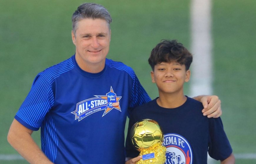 Pesepakbola Putri Asal Sumatera Utara Oedaija O'Shea Sharinah Raih Gelar Best Player Hydroplus Soccer League 2026