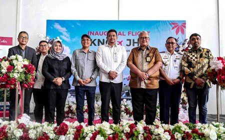 Gubsu Bobby Resmikan Penerbangan Perdana Wings Air Kualanamu–Mandailing Natal
