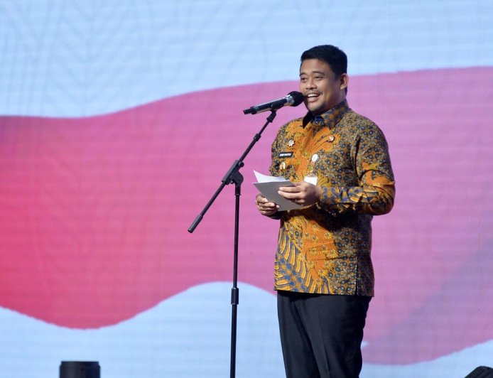 Gubernur Bobby Nasution Minta OJK Perkuat Ekosistem Keuangan Syariah di Sumut