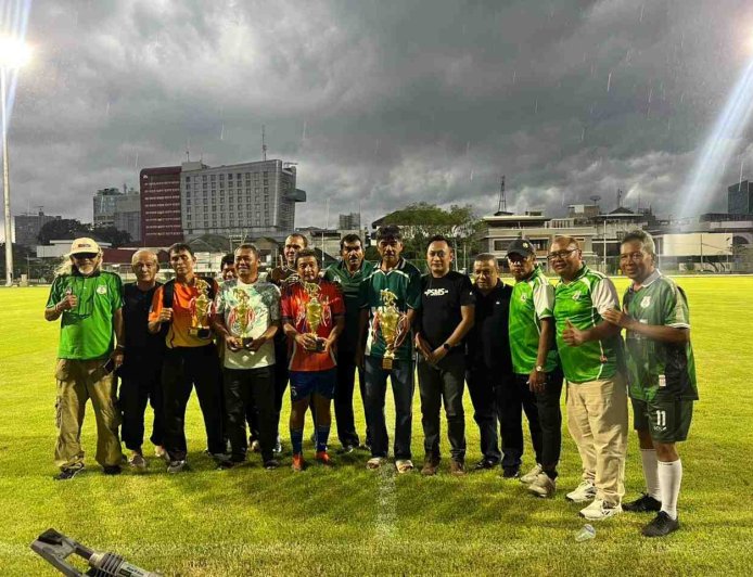 Ketum KONI Medan Hadiri Penutupan Turnamen All Star Mantan PSMS Piala Wali Kota