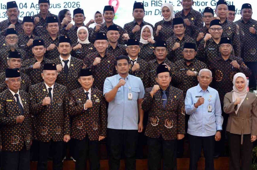 Pelantikan DHD 45 Sumut, Bobby Nasution Ajak Generasi Muda Gelorakan Semangat Juang '45