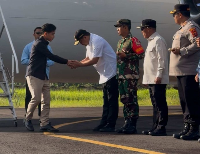 Gubernur Bobby Nasution Dampingi Wapres Gibran Tinjau Hunian Tetap dan Infrastruktur di Tapteng