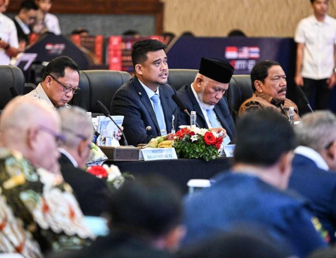 Mendagri Apresiasi Gubernur Bobby Nasution Inisiasi Pertemuan Provinsi se-Sumatera Satukan Kekuatan