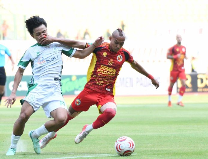 PSMS Medan Gagal Menang Dramatis! Gol Semen Padang Menit Akhir Buyarkan Kemenangan Ayam Kinantan
