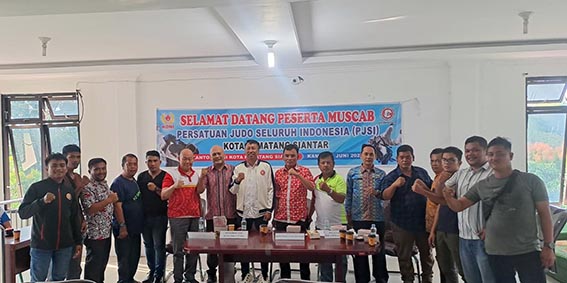 Rocky Marbun Pimpin PJSI Kota Pematangsiantar